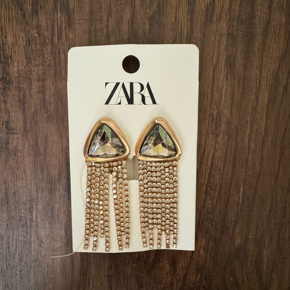 Zara Earring